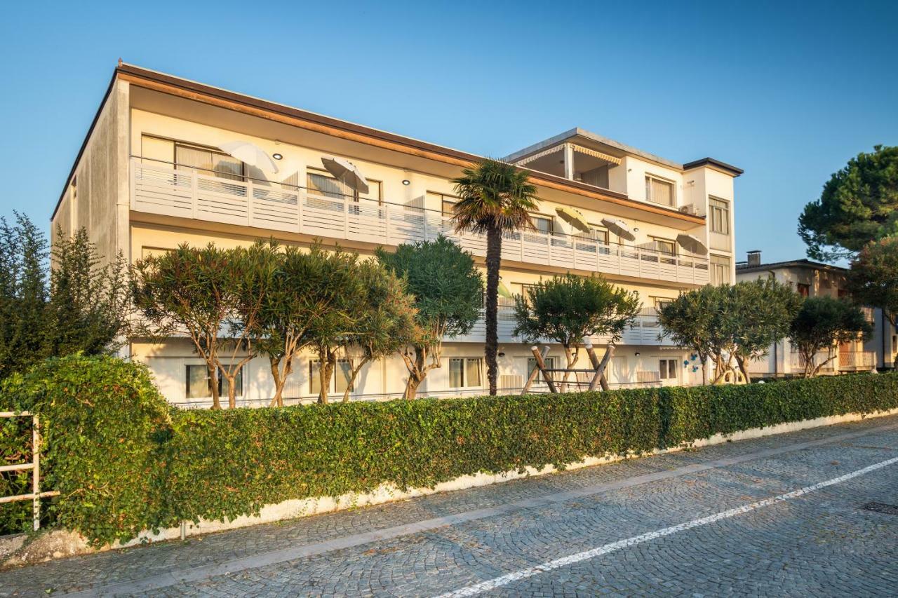 Yachting Residence Lignano Sabbiadoro Exterior photo