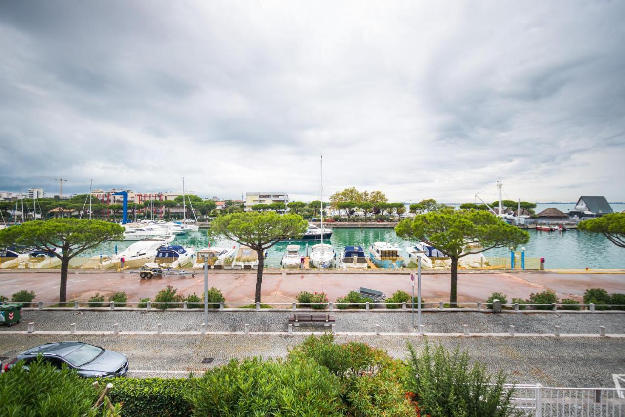 Yachting Residence Lignano Sabbiadoro Exterior photo